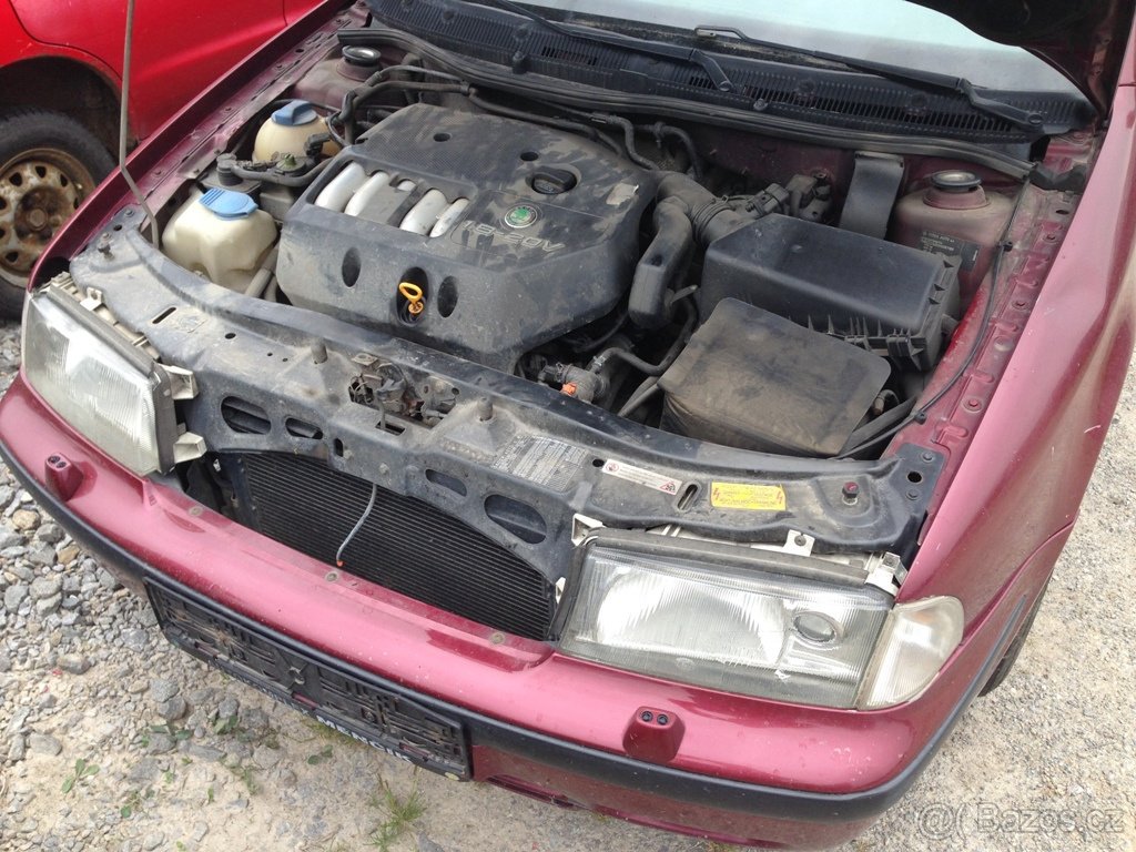 Skoda Octavia 1,8 20V 1998 - díly - zachovala