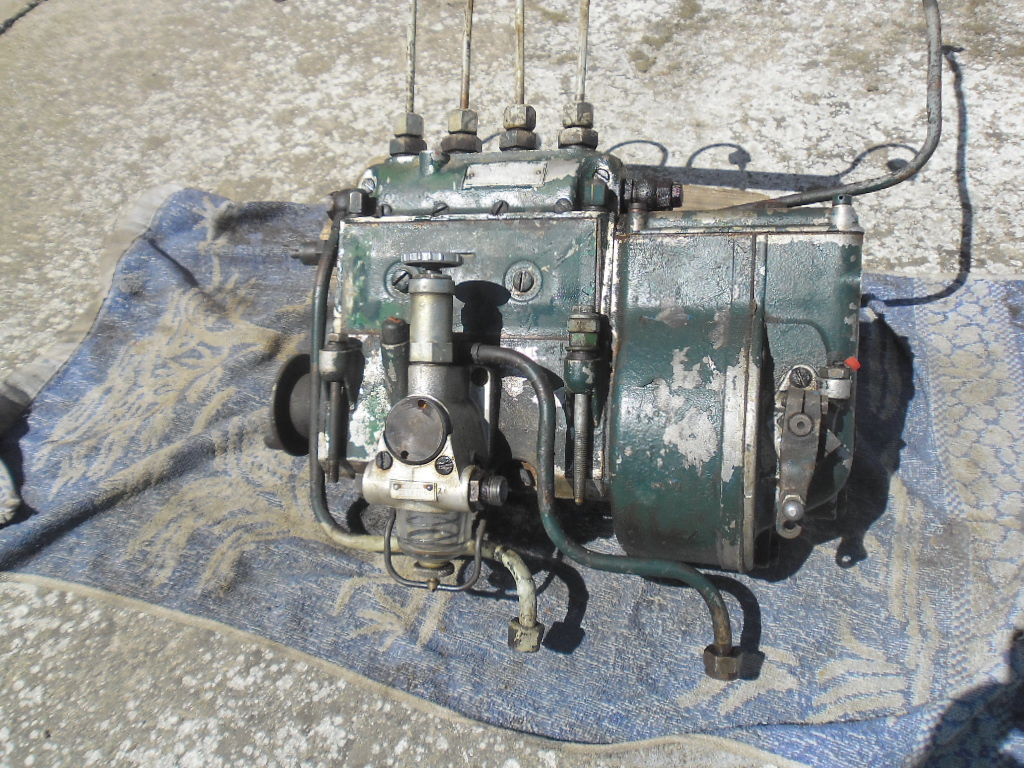 Zetor Super 50 - Naft. čerpadlo