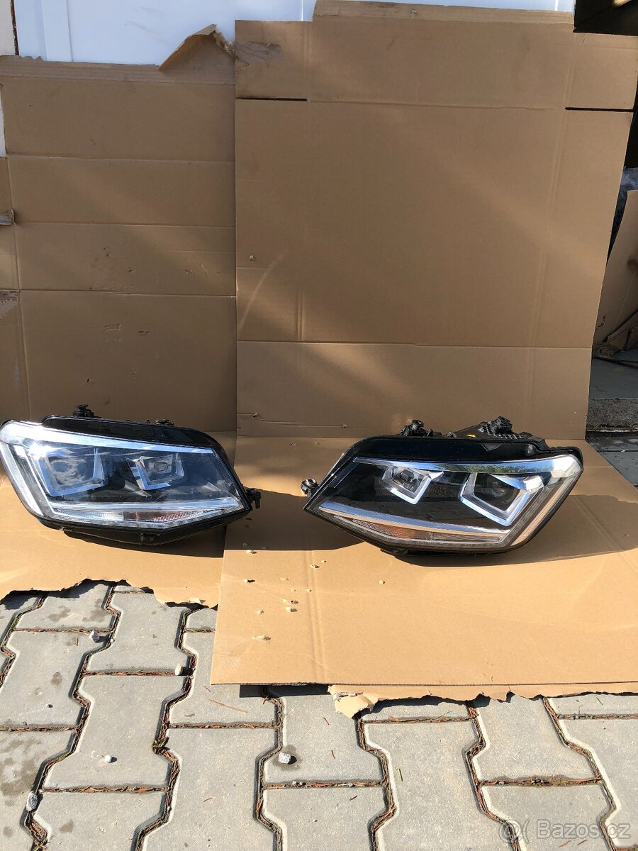 xenon vw caddy 15-20 svetla pravy levy led