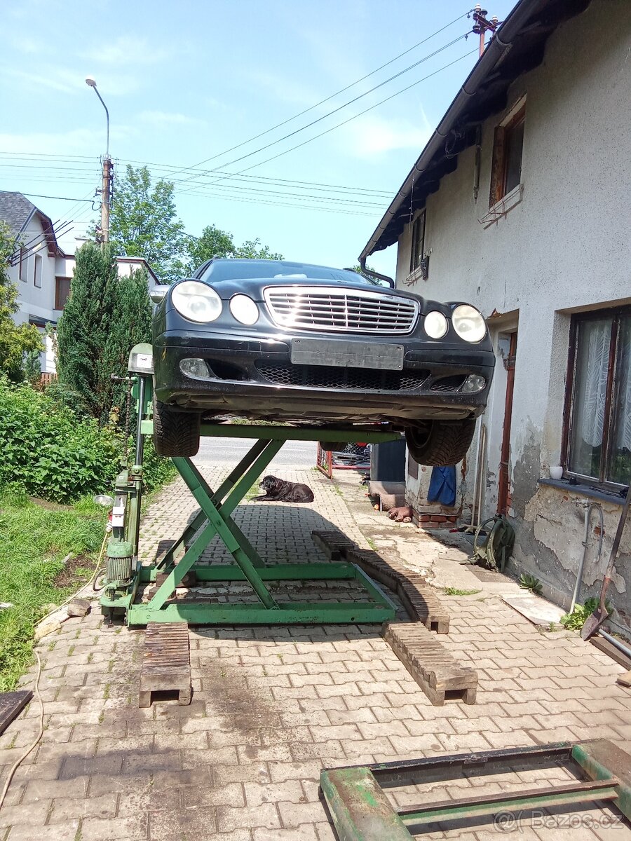 Hever nůžkový do 2t