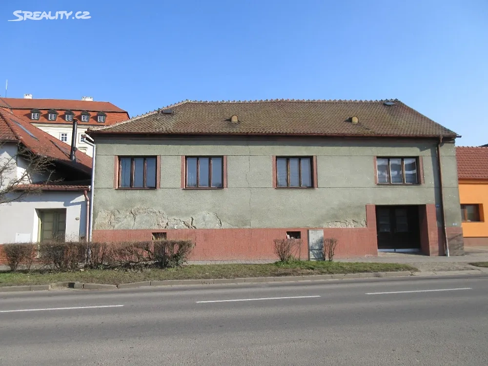 Prodej rodinného domu 180 m², pozemek 514 m²