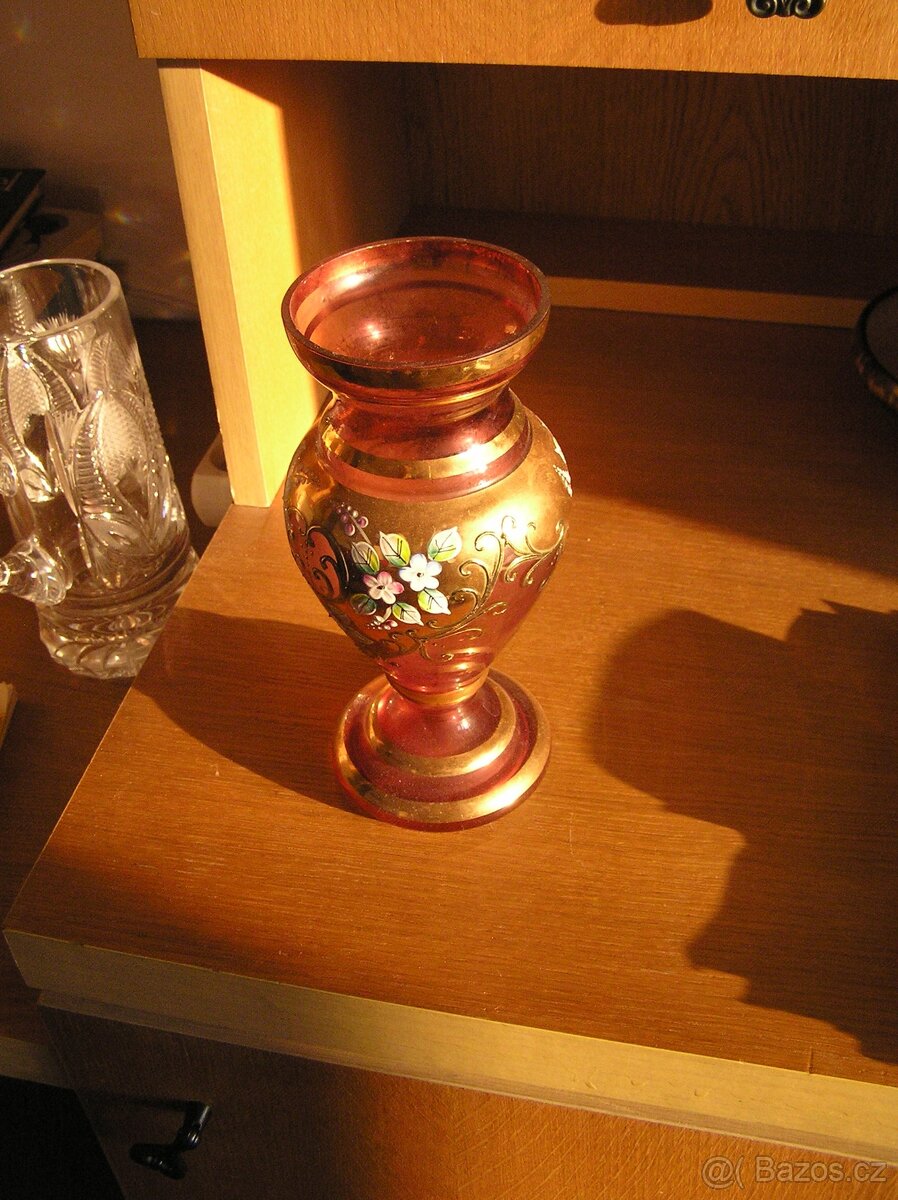 Malovaná váza