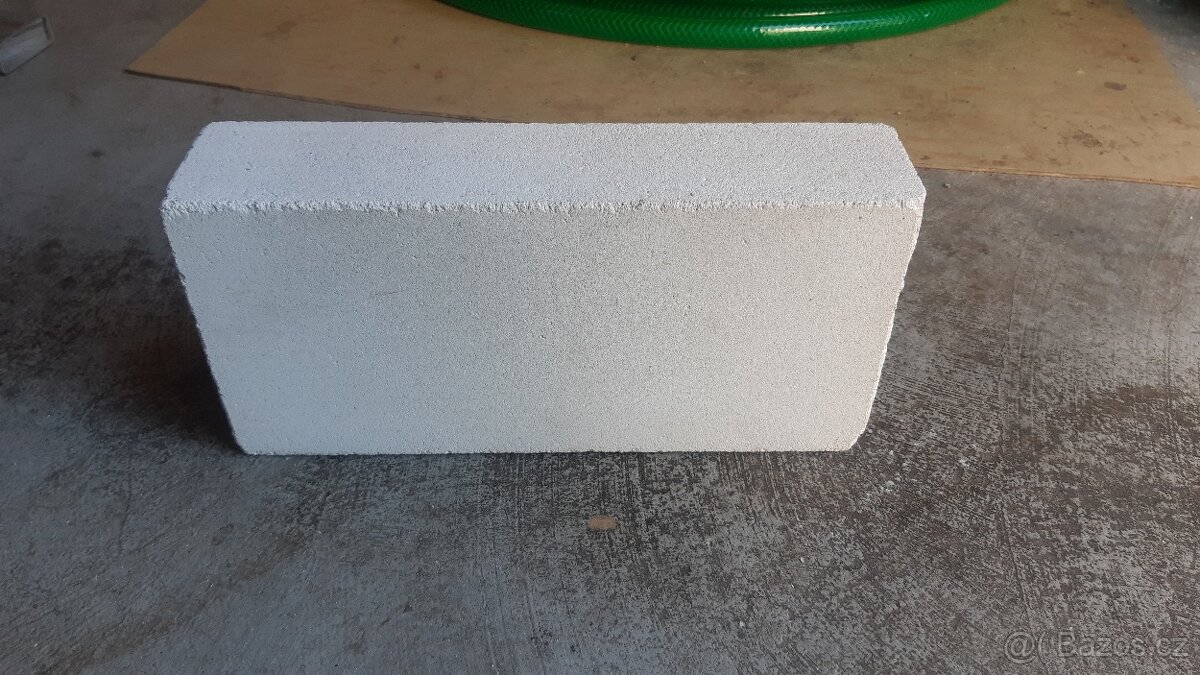 Cihla bílá 290x140x65