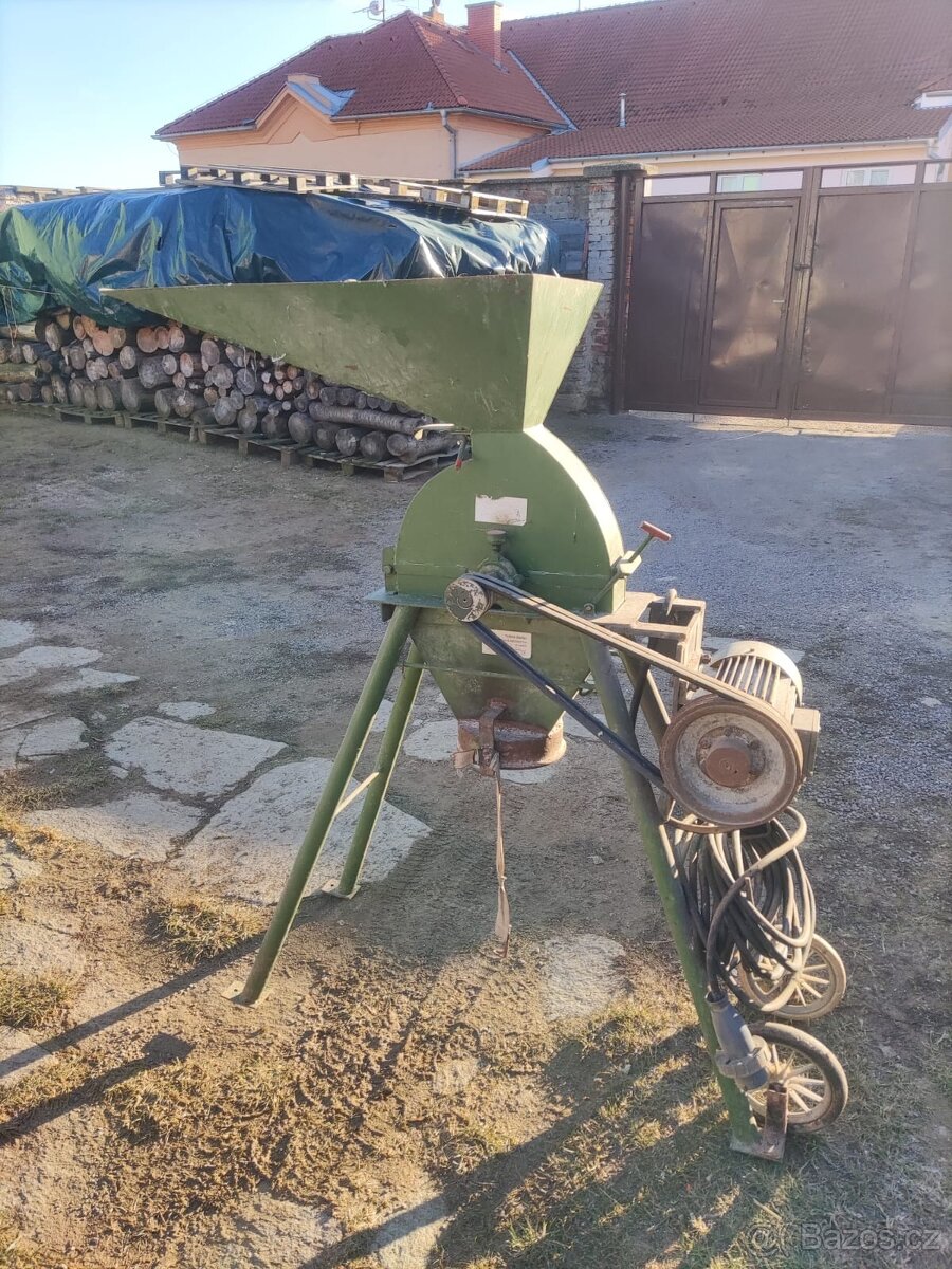 Šrotovník ŠK 300