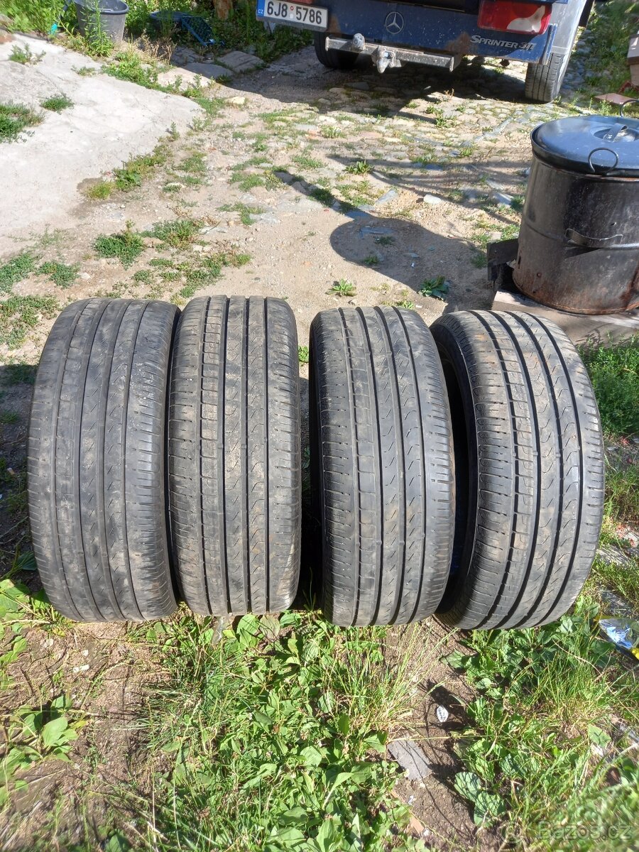 235/50R19