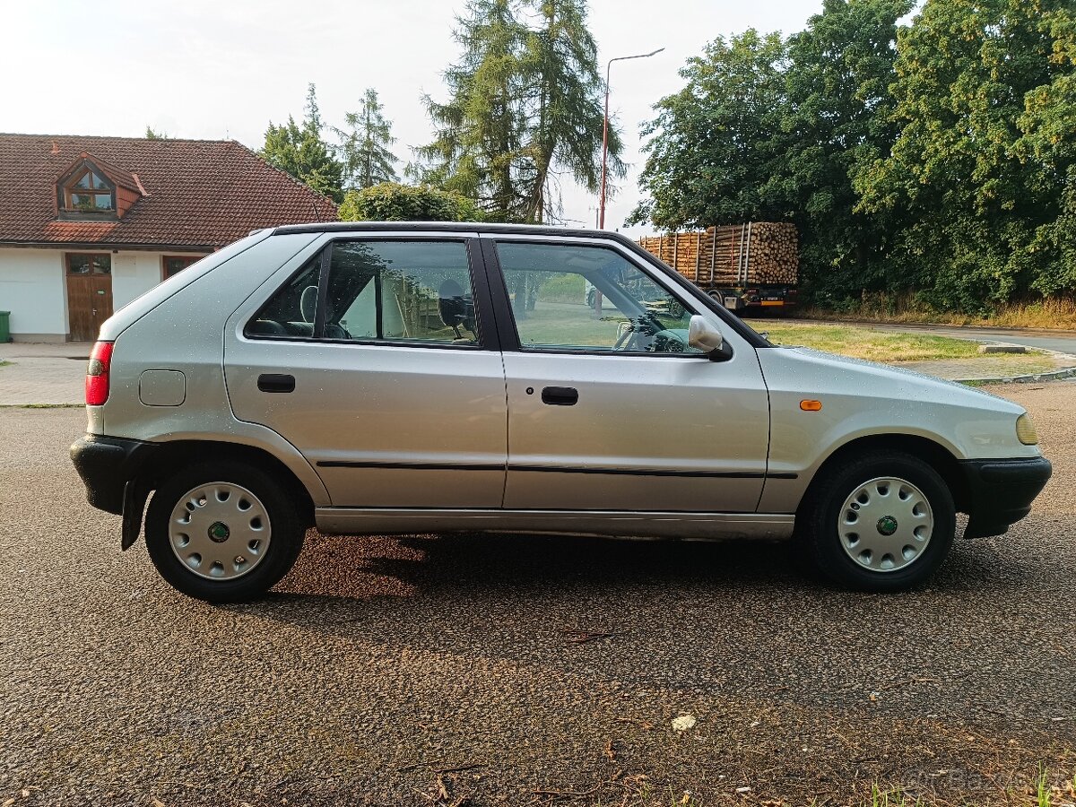 Felicia 1.6 GLX 55/63 kW Cimbu