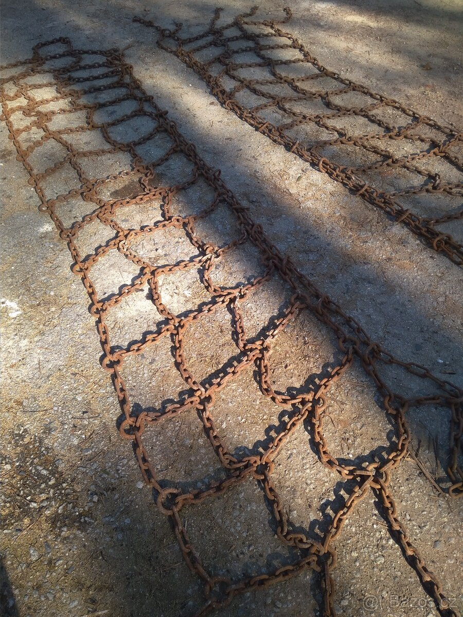 Sněhové řetězy na traktor 7245 - tvrzené