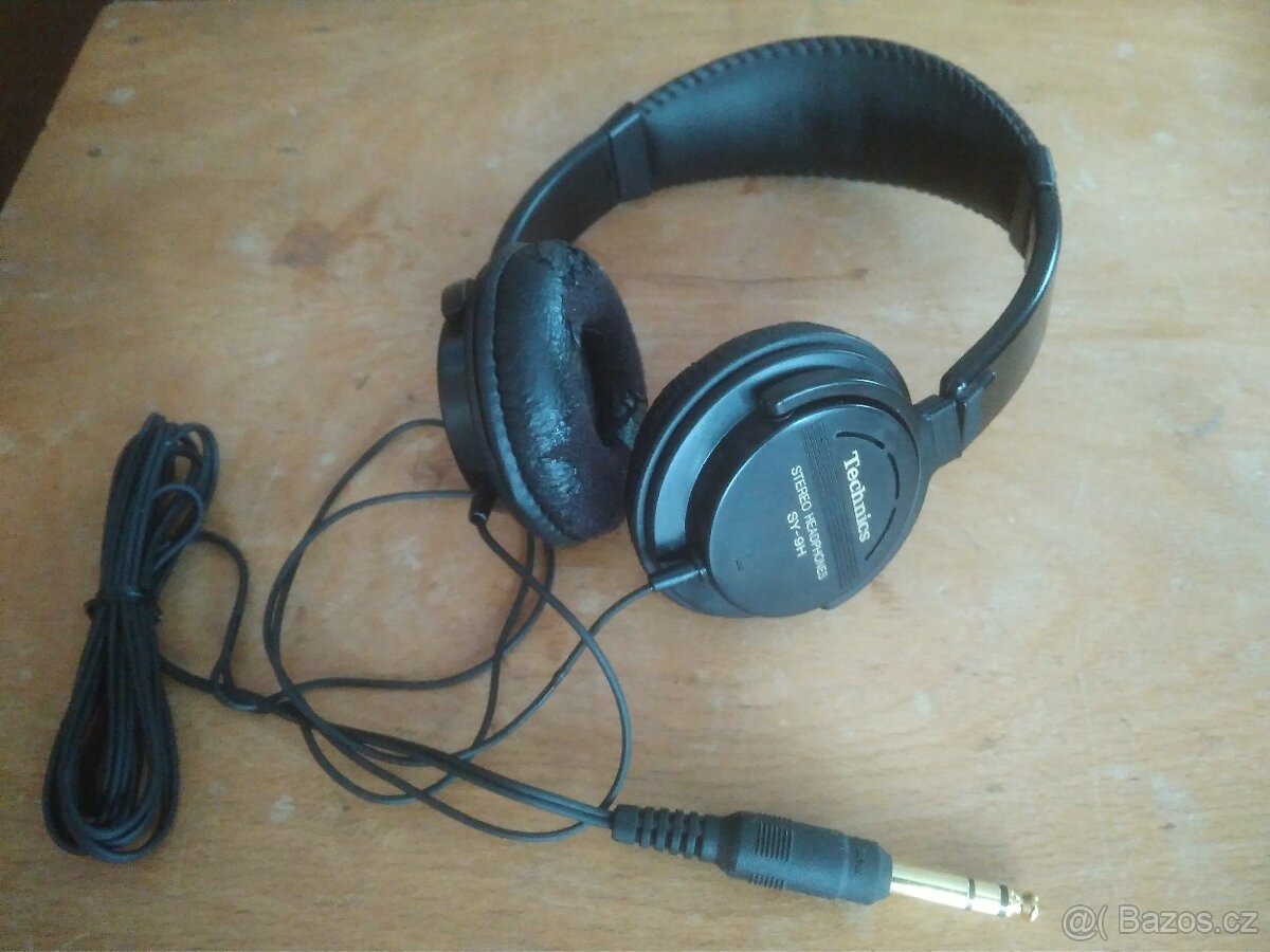 Sluchátka TECHNICS SY-9H a jiné