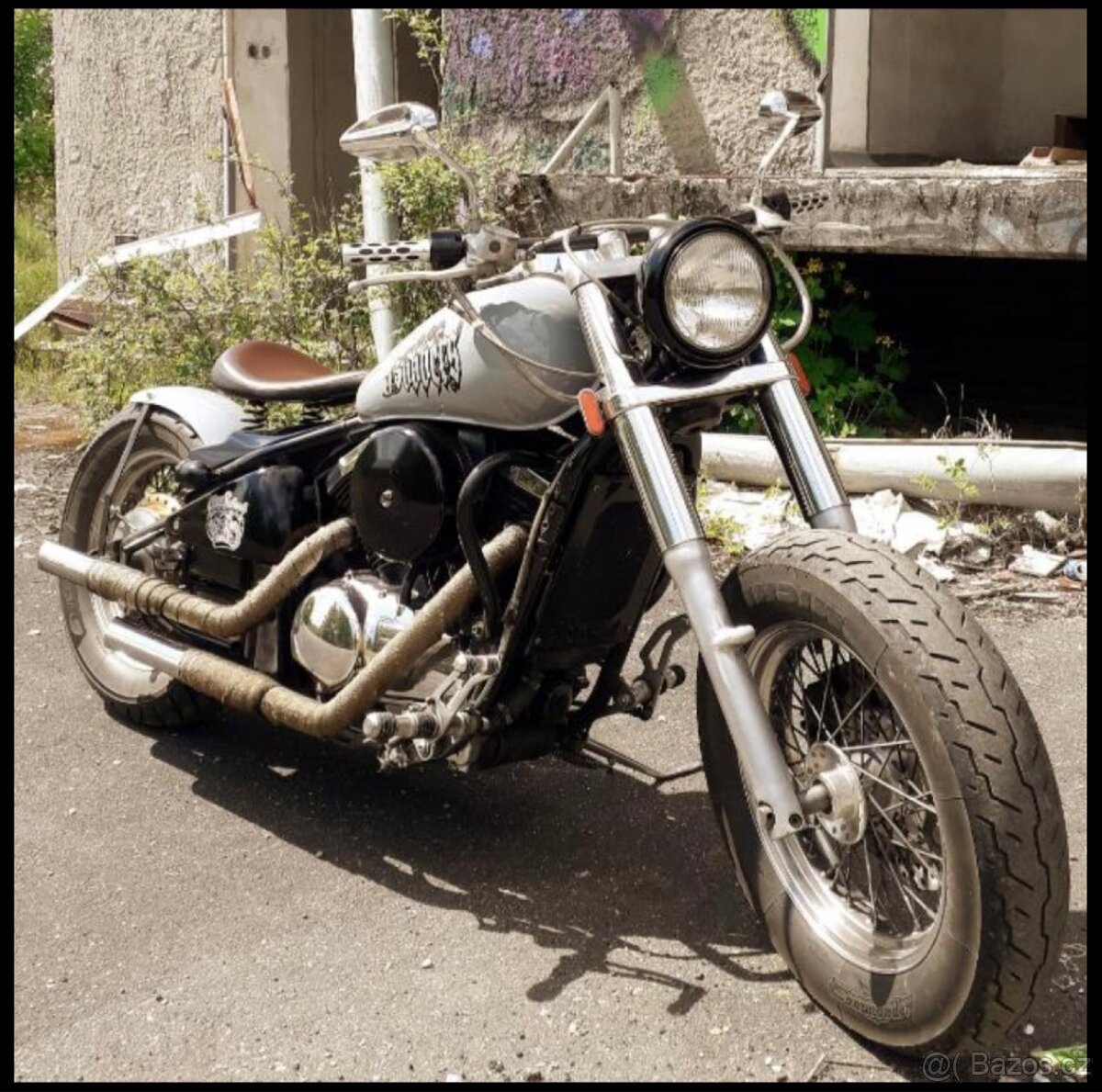 Kawasaki VN 800 -bober