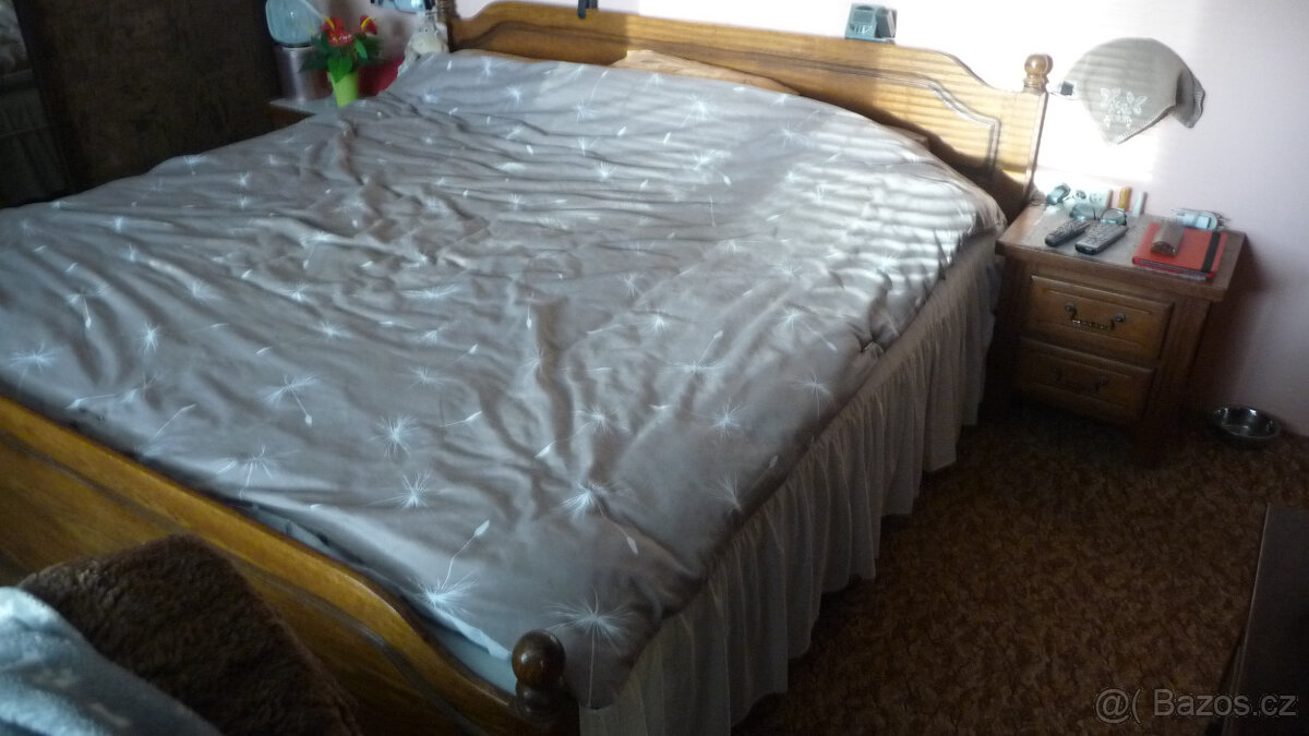 Manželská postel rustikal