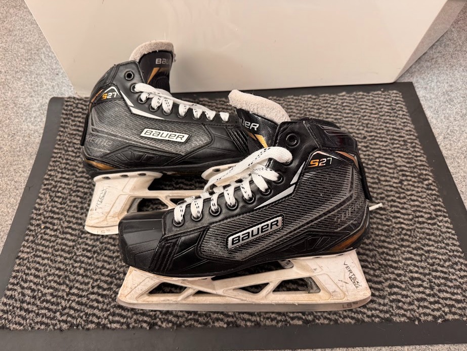 BRANKÁŘSKÉ BRUSLE BAUER SUPREME S27,vel. 39/5,5 D