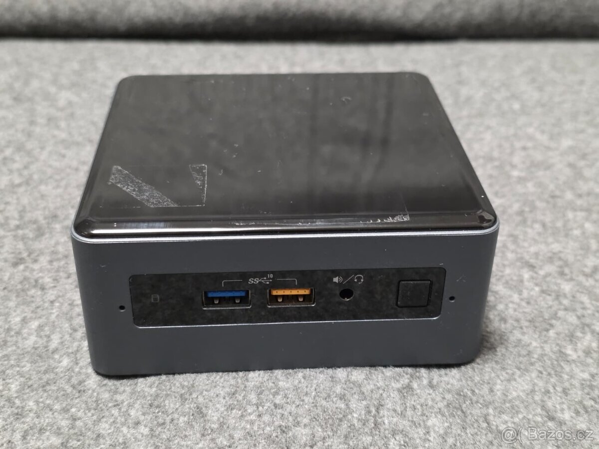 HP NUC i3-8109 na díly, nebo opravu