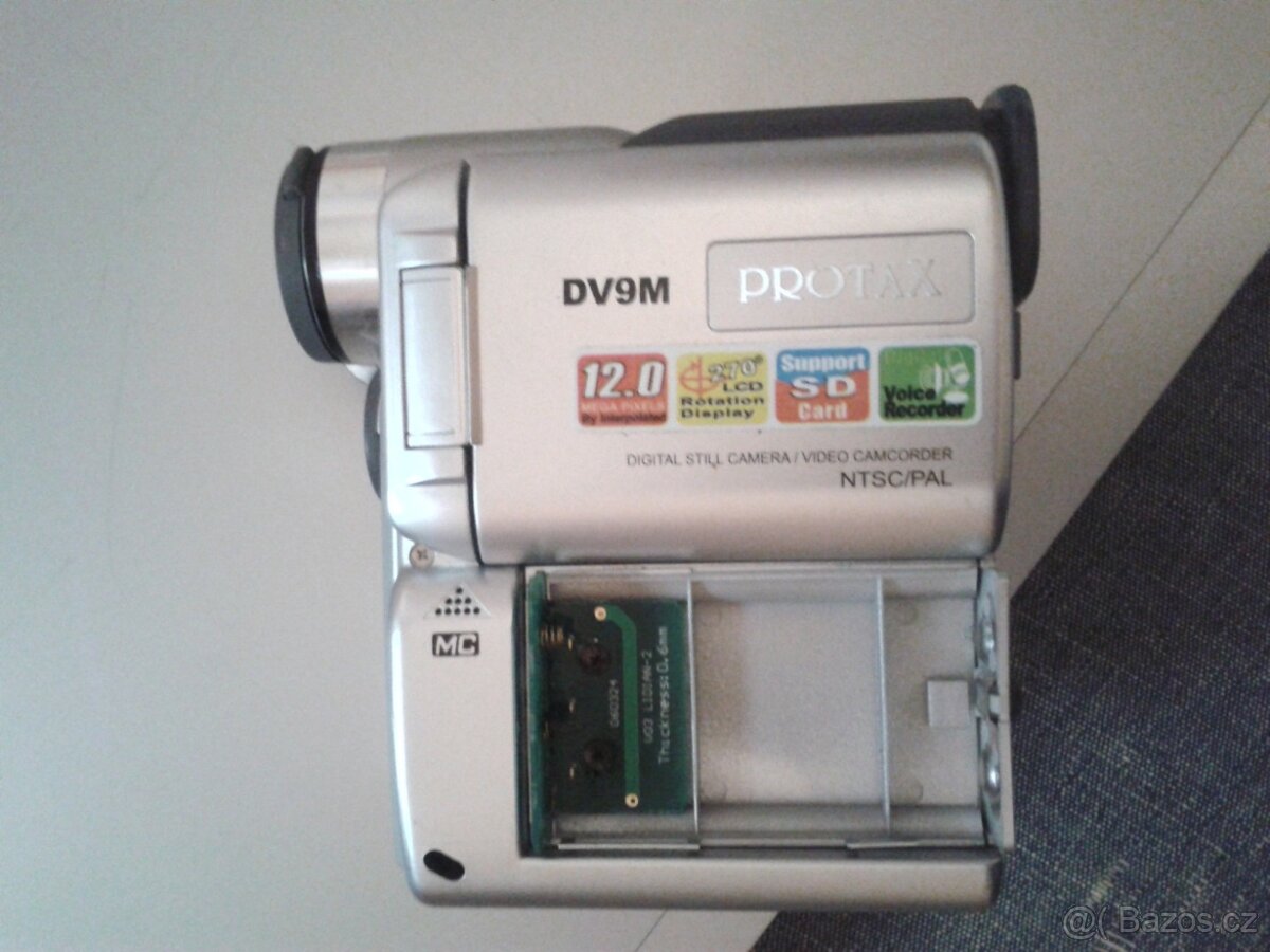 digitální still camera zn. PROTAX DV9M -NTSC/PAL
