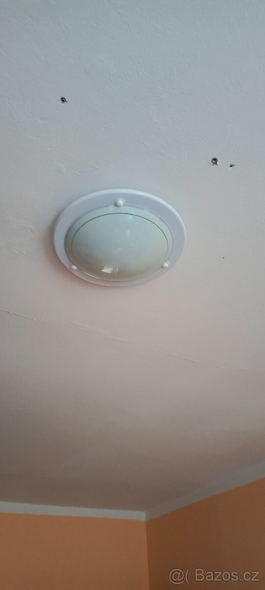 Prodám světlo.