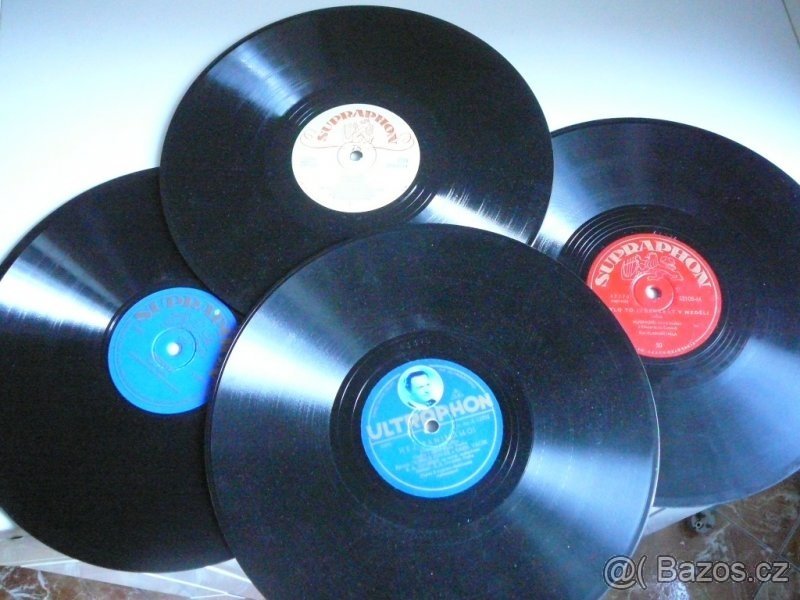 Prodám vinylové desky - CHladil, 1 .kus za 45 otáčky 78