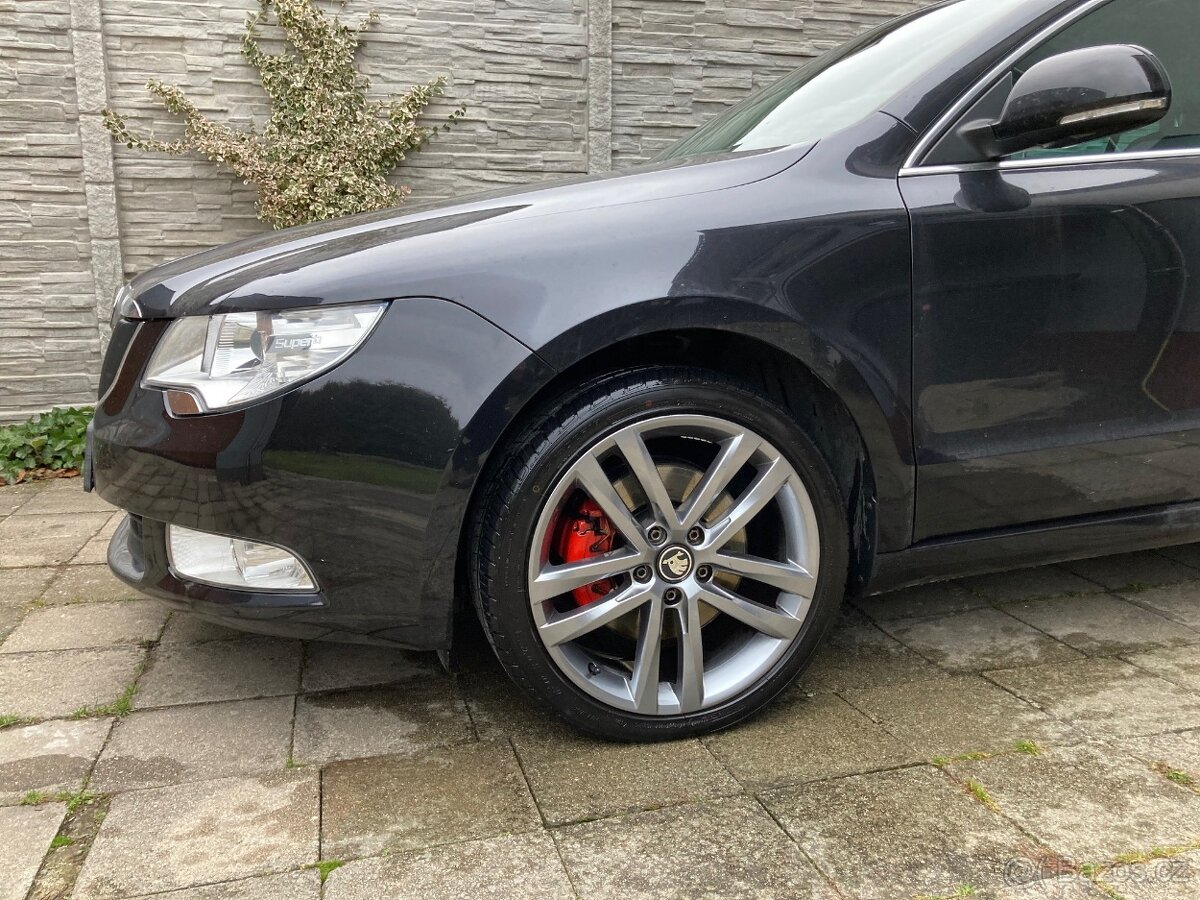 Škoda Superb II kombi 1,8 TSI 118 kW, 4x4, 146 tkm