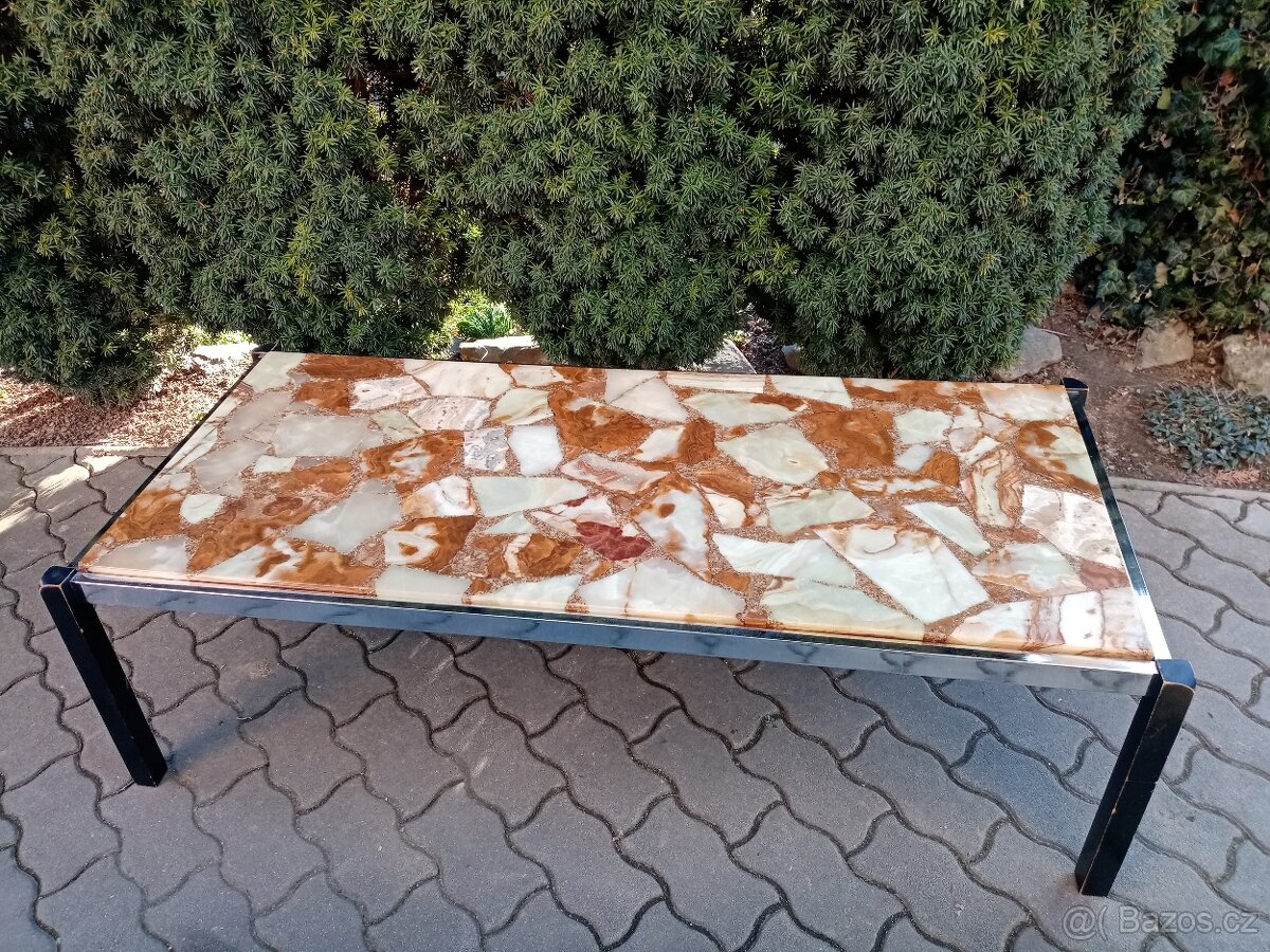 Konferenční stůl 148x68 výška 46