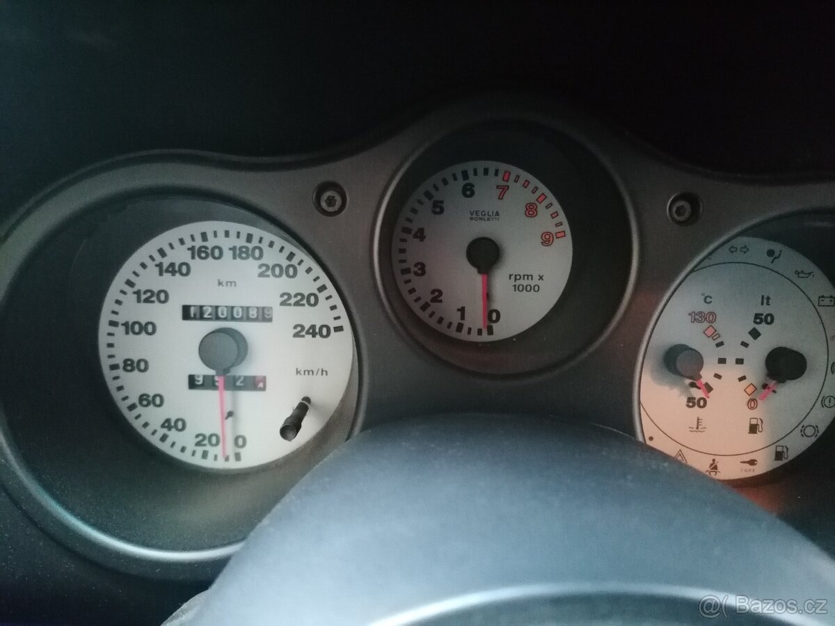 Prodám budíky na Fiat Barchetta