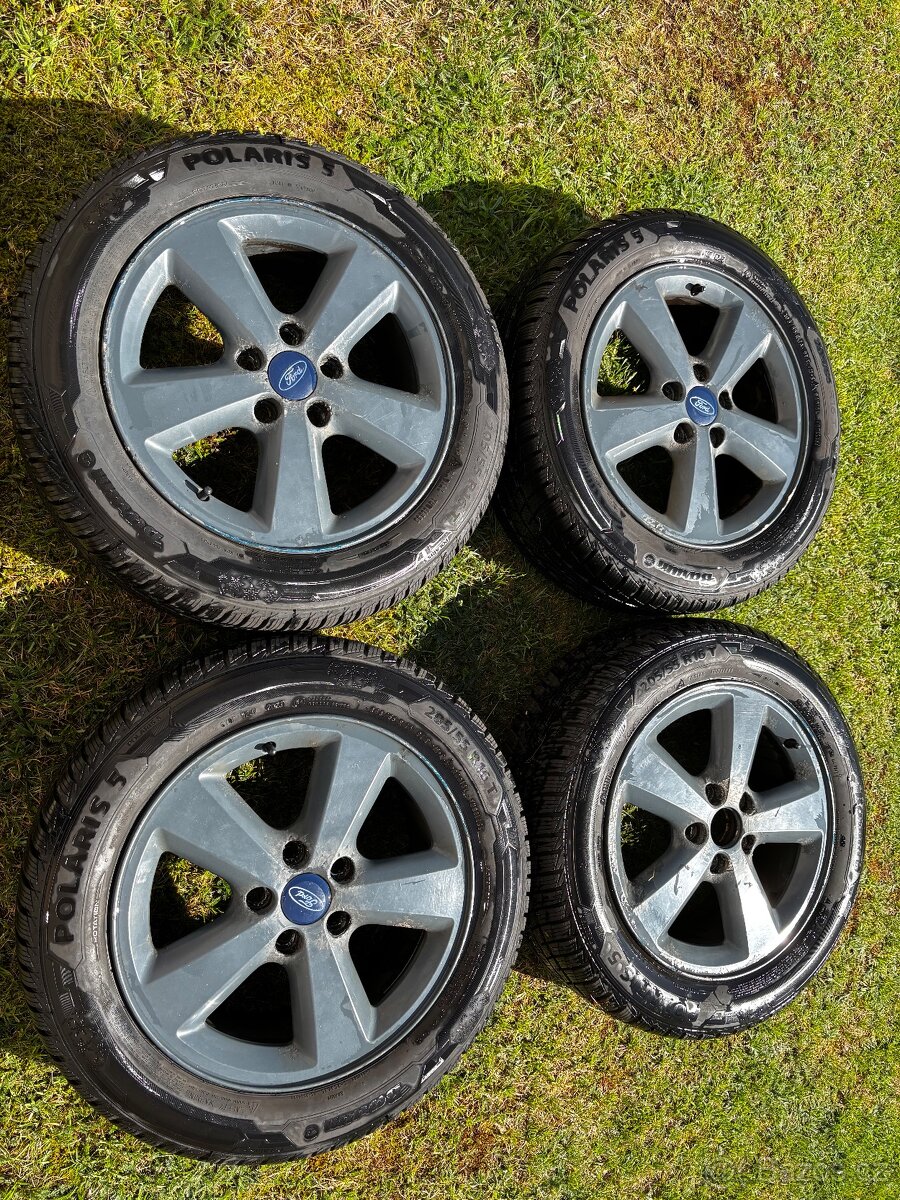 Prodám zimní kola na Ford focus mk2