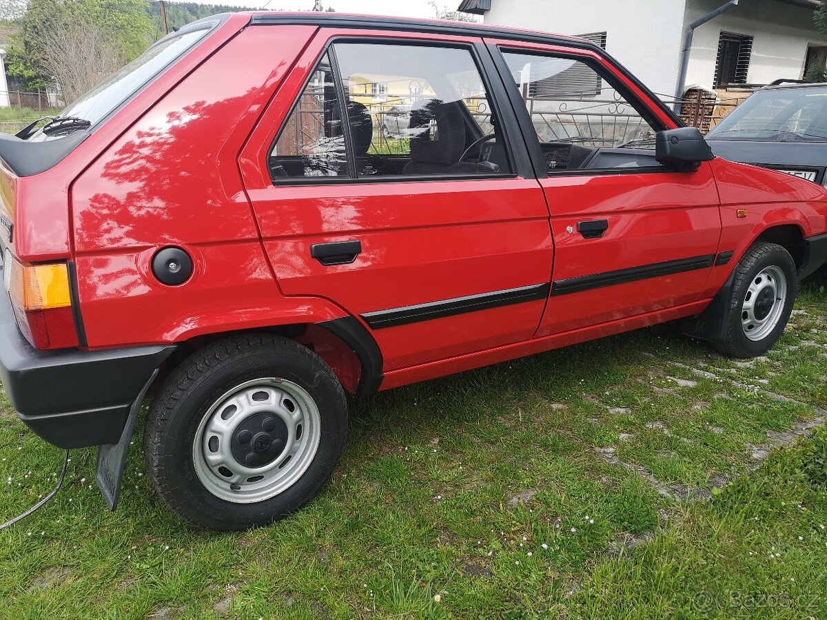 Nová škoda favorit, len 6 701km