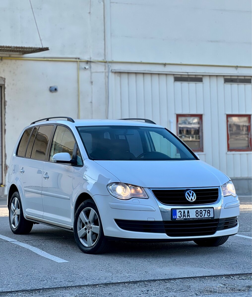 VW Touran 2009 2.0tdi DSG facelift