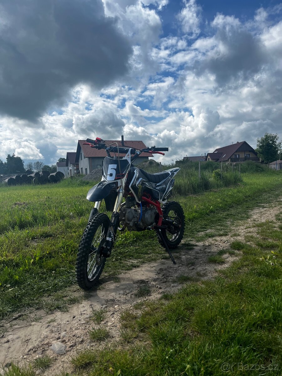 MiniRocket 125 kola 17/14