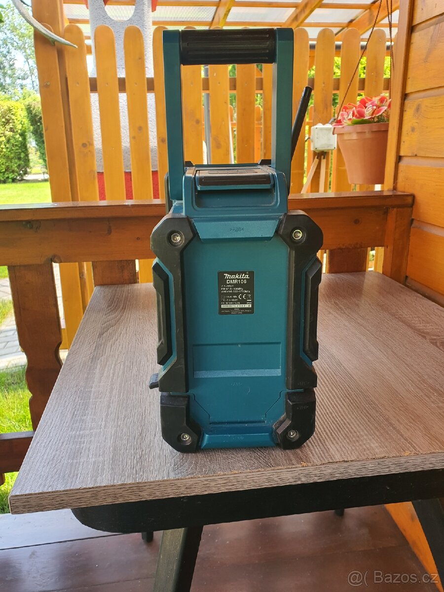 Rádio Makita