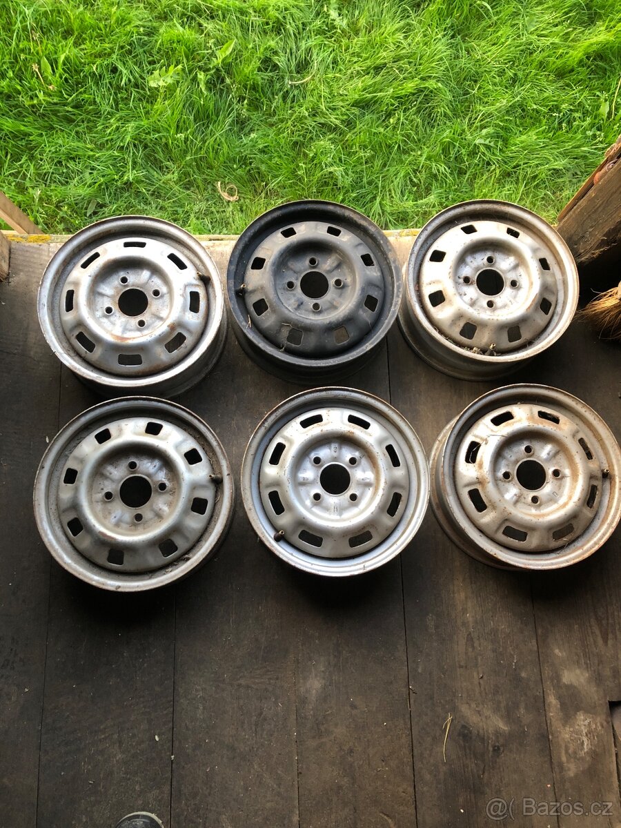 Prodám disky Škoda Favorit 4,5x13
