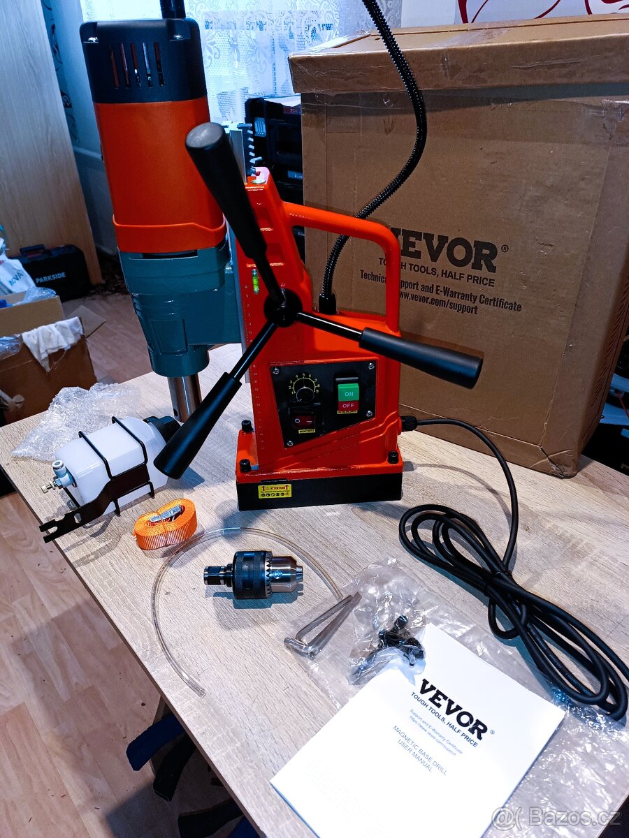 Magnetická vrtačka - 1500W s Regulací ot.