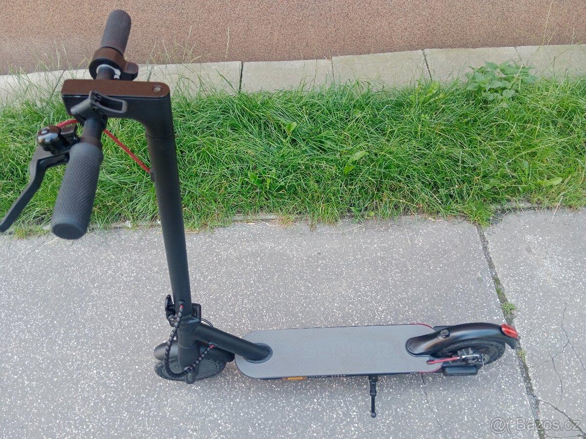 Elektrokoloběžka Sencor Scooter one 2020