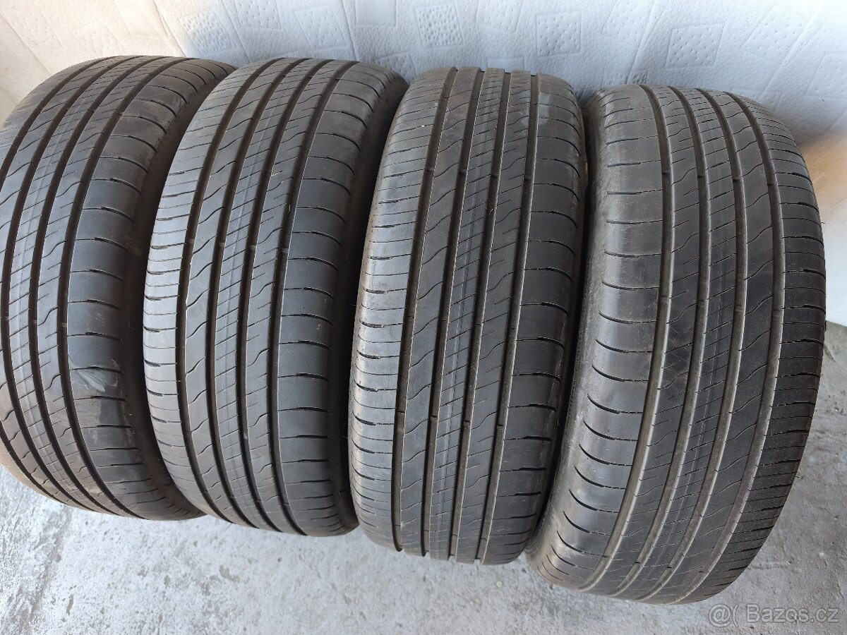 Alu kola 5x112 r16 Škoda, VW, Audi, Seat pneu 205/60 r16