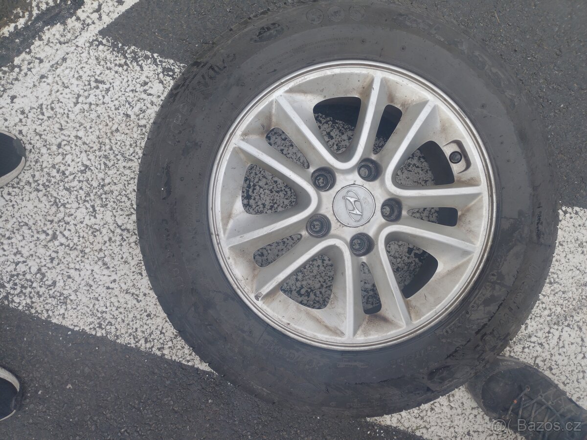 Prodám v top stavu ALU kola na Hyundai 4x