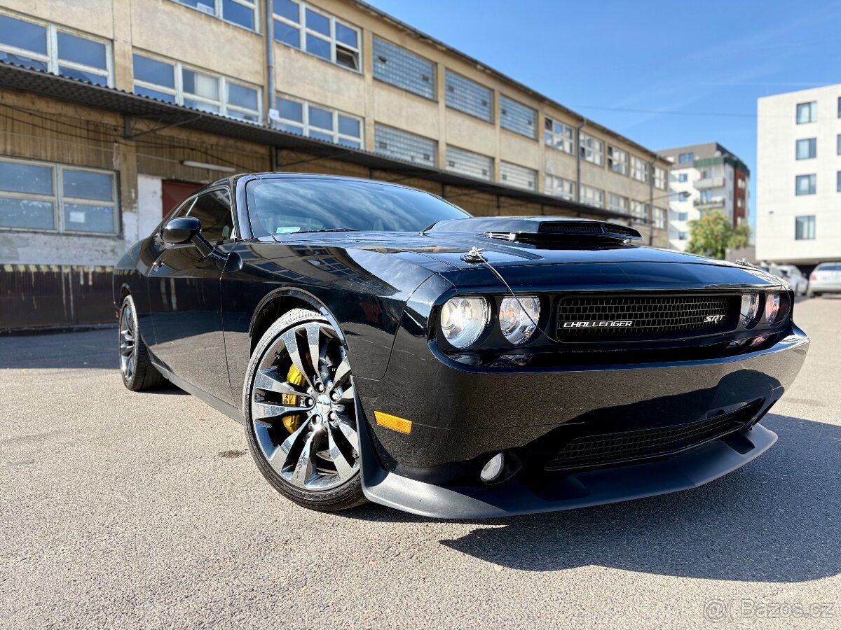 2013 Dodge Challenger SRT8 | MANUÁL | 74.000km | 392 HEMI