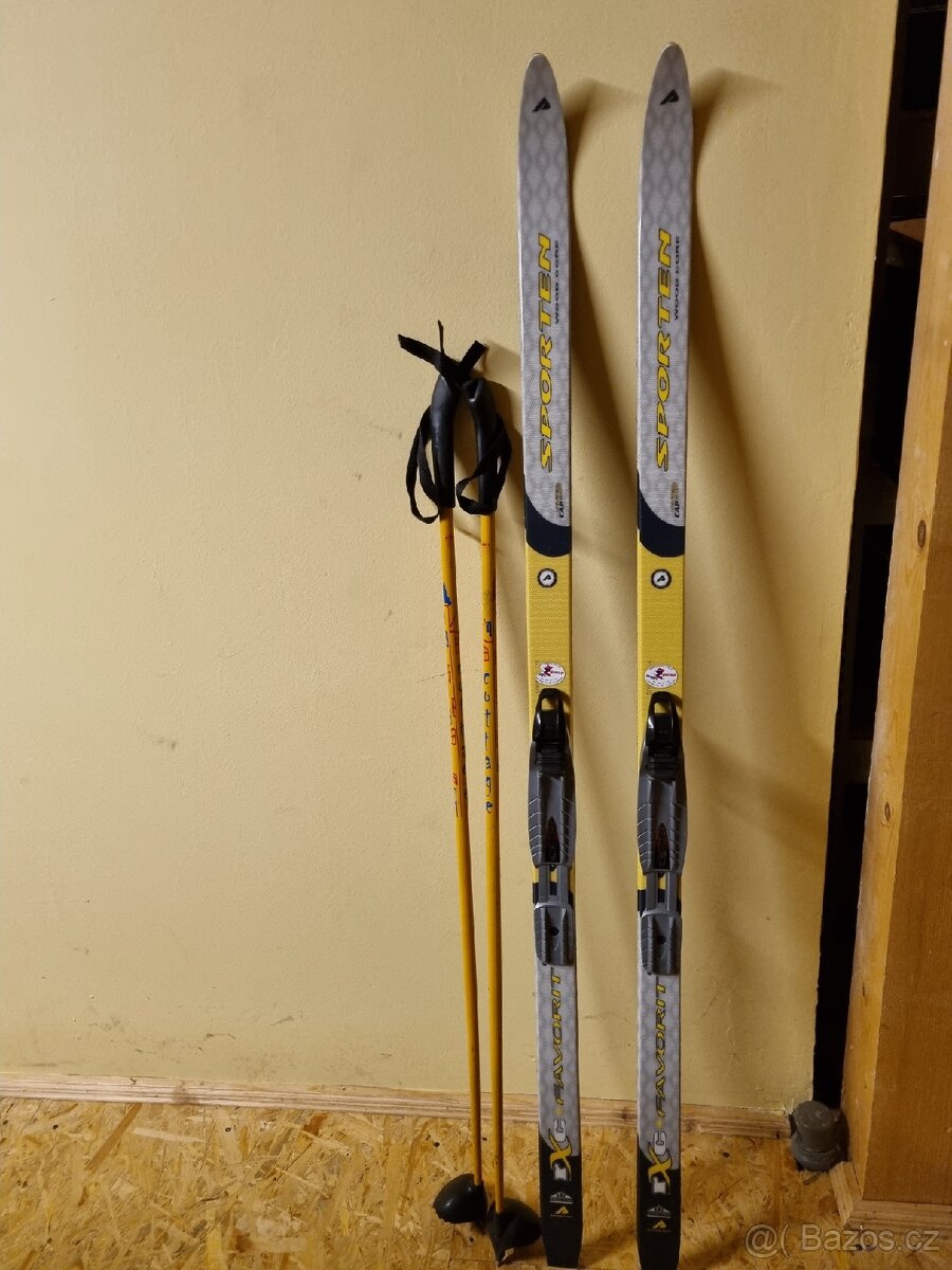 běžkařský set pro děti 140cm a boty Rossignol 40