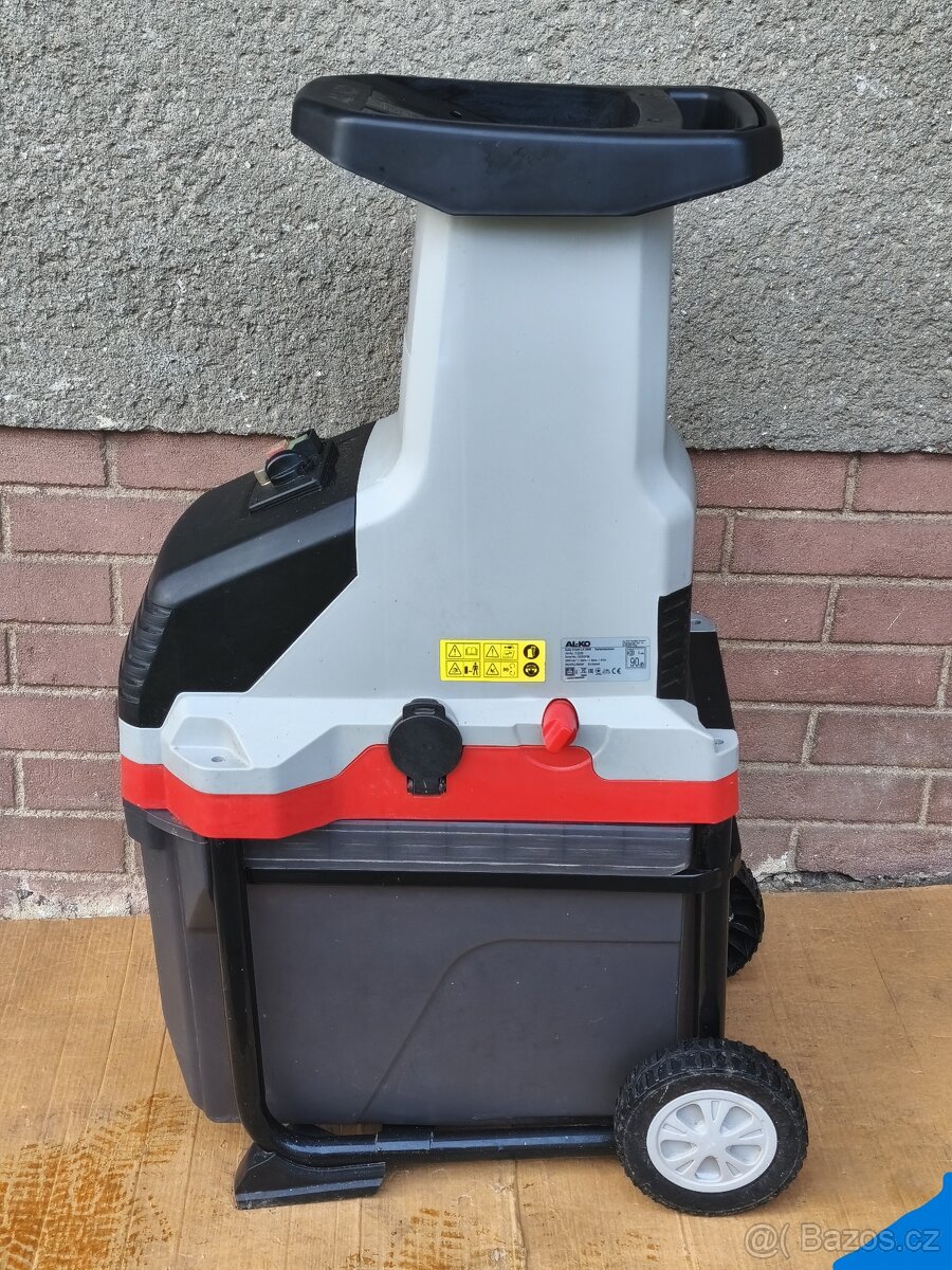 Prodám elektrický Válcový drtič AL-KO LH 2800- 2800 W.