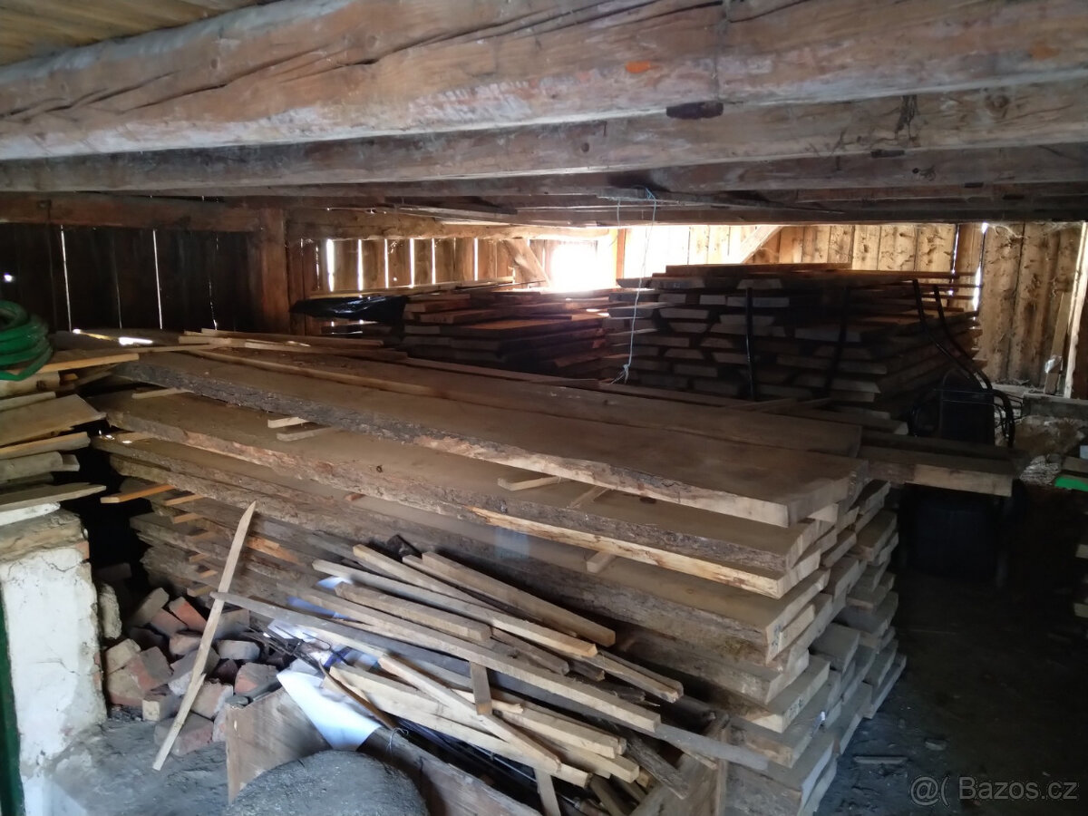 truhlářské řezivo vzduchosuché jasanové a bukové fošny