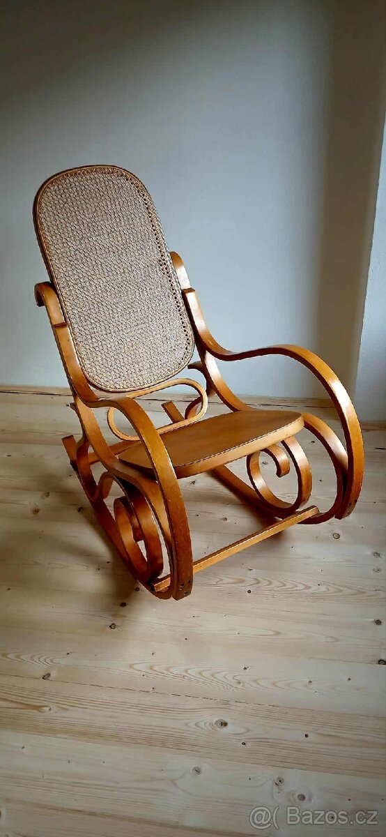 Houpací křeslo 850kč