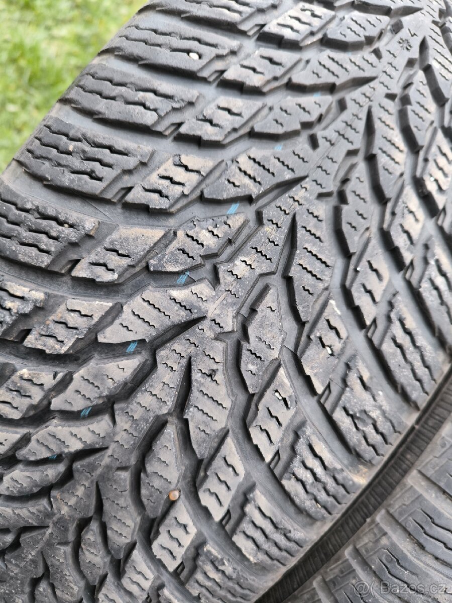 Nokian 205/65/15