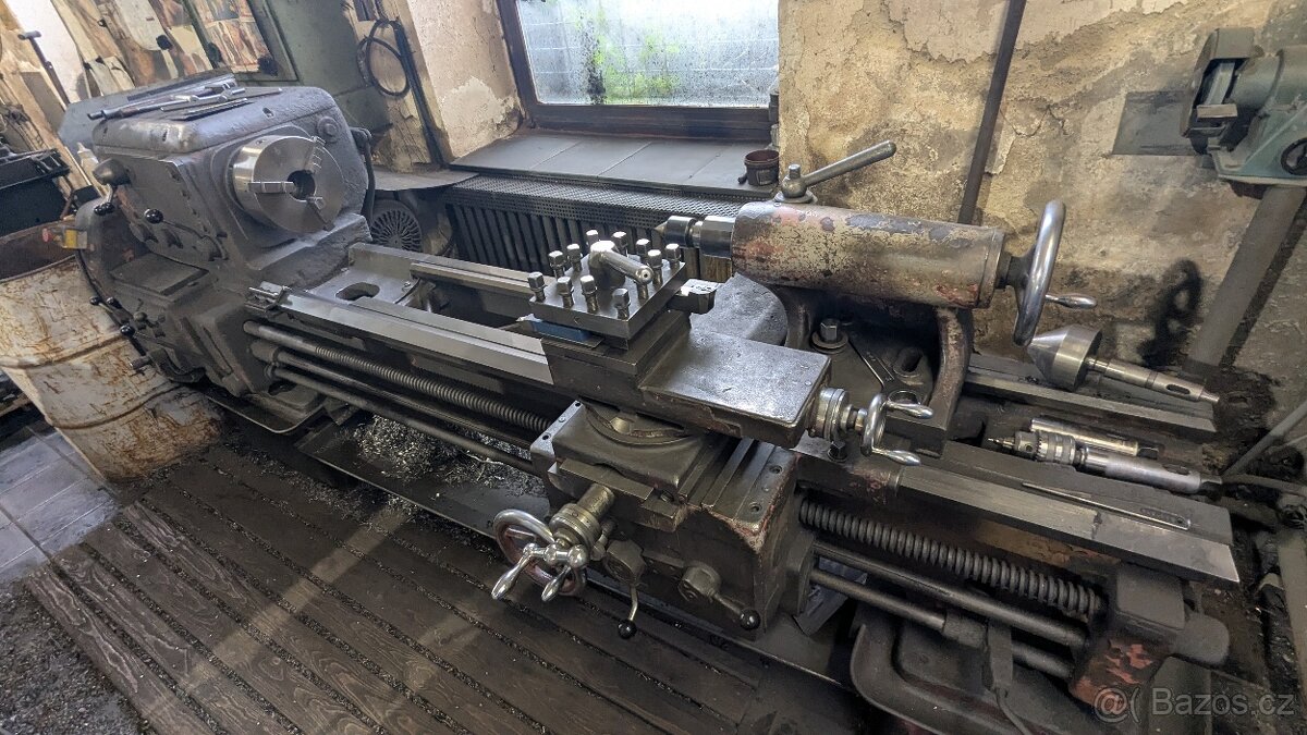 Soustruh TUJ 48P x 1500 mm