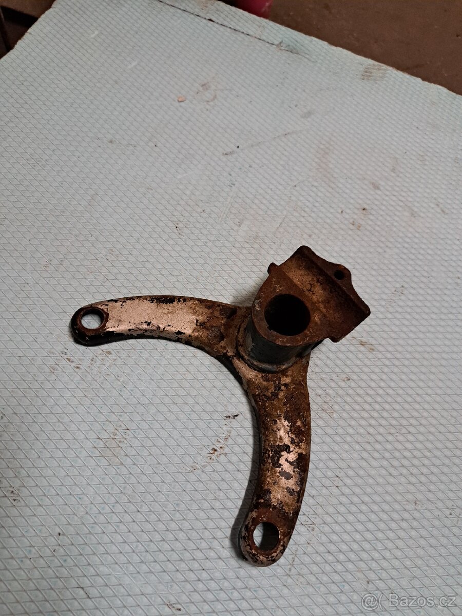 ČZ 125 B T C BRYLE VRCHNÍ