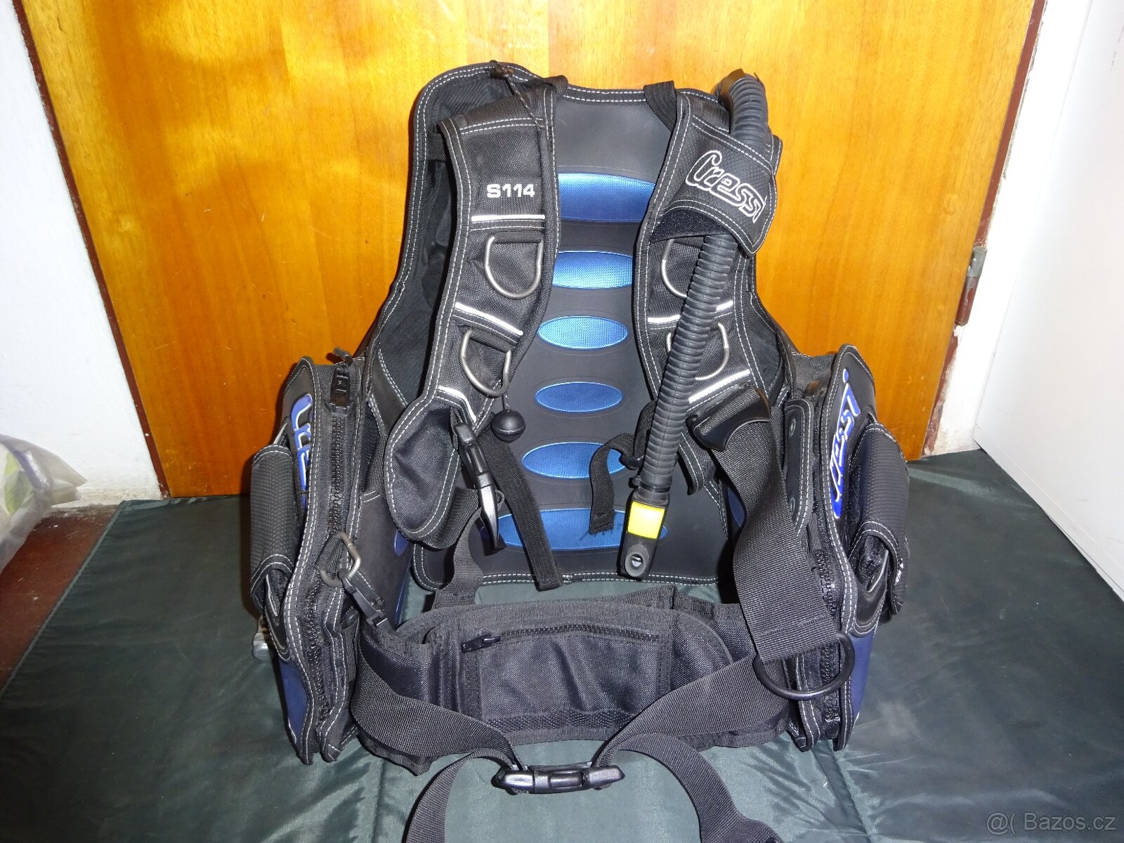 Potápěčský žaket CRESSI S114 vel.S
