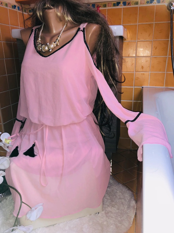 sexysaty #prustrihy#letni# holaramena# spolecenske#party