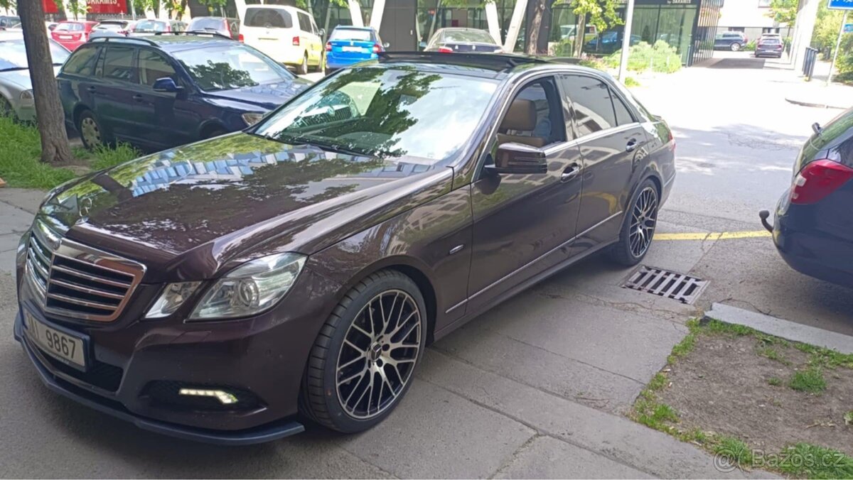 Mercedes W212 e350 4 matic