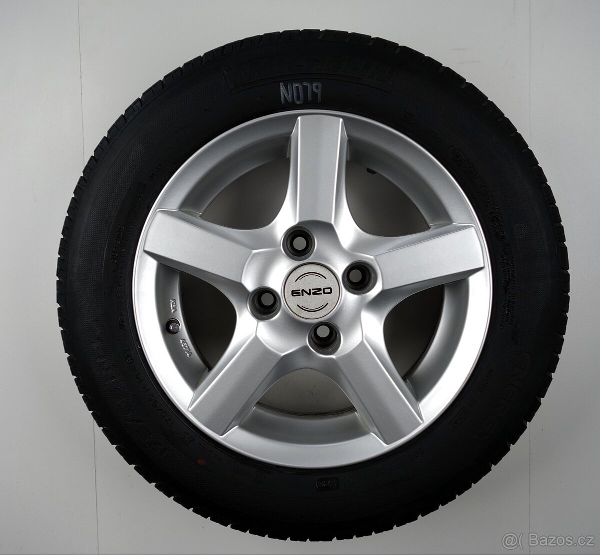 Citroen C3 - 14" alu kola - Letní pneu