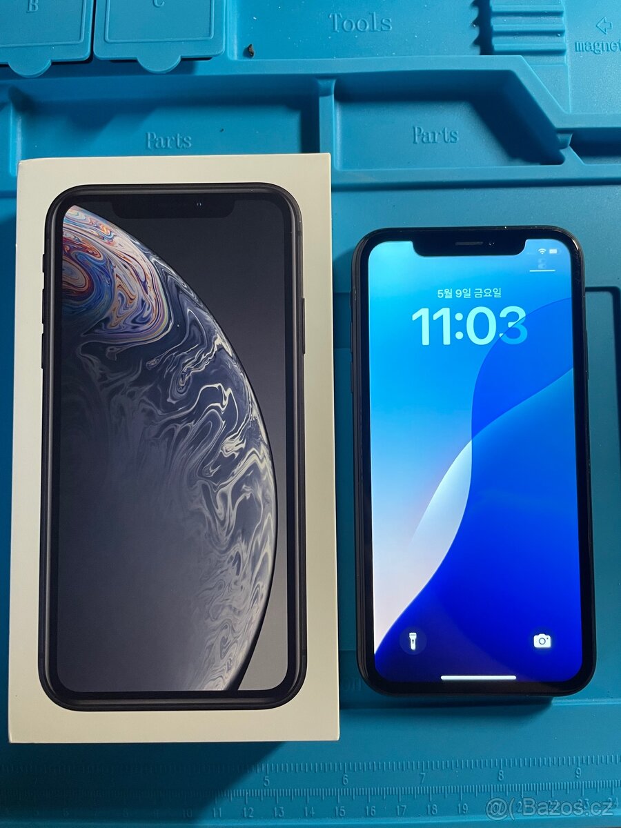 iPhone XR Black 64GB, baterie 100%