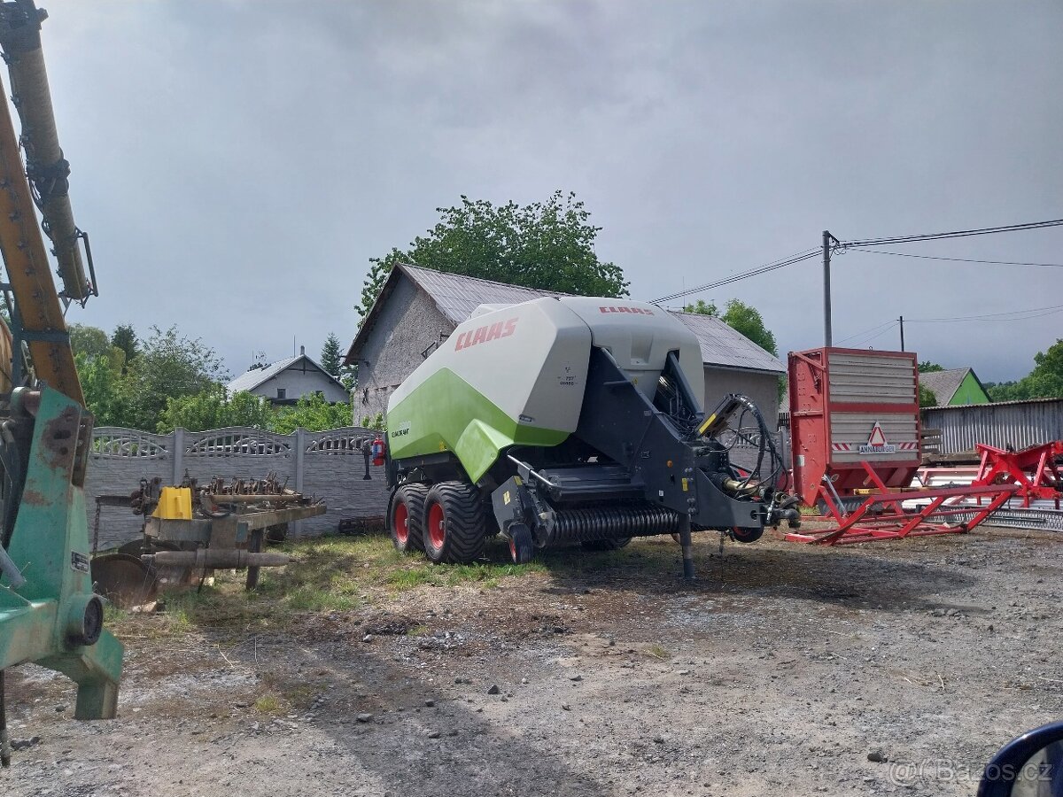 claas 3300 quadrant