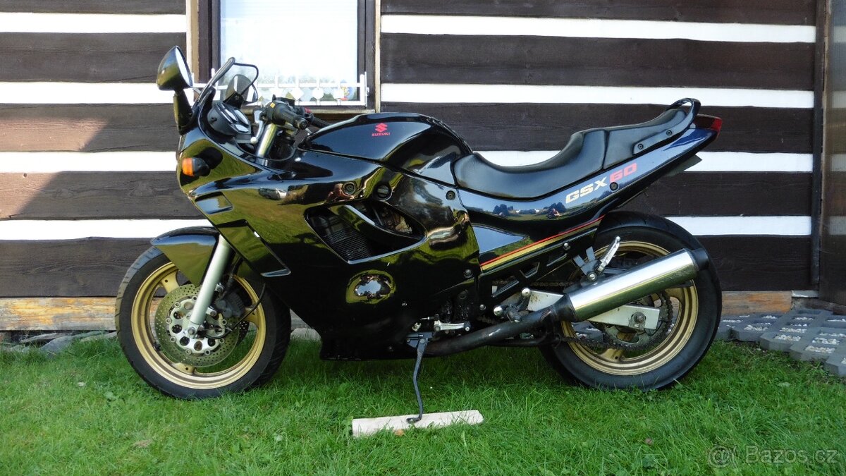 SUZUKI 600F Katana
