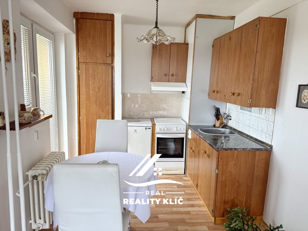 Pronájem bytu 3+1, 75 m2 - ul. Opavská, Ostrava - Poruba
