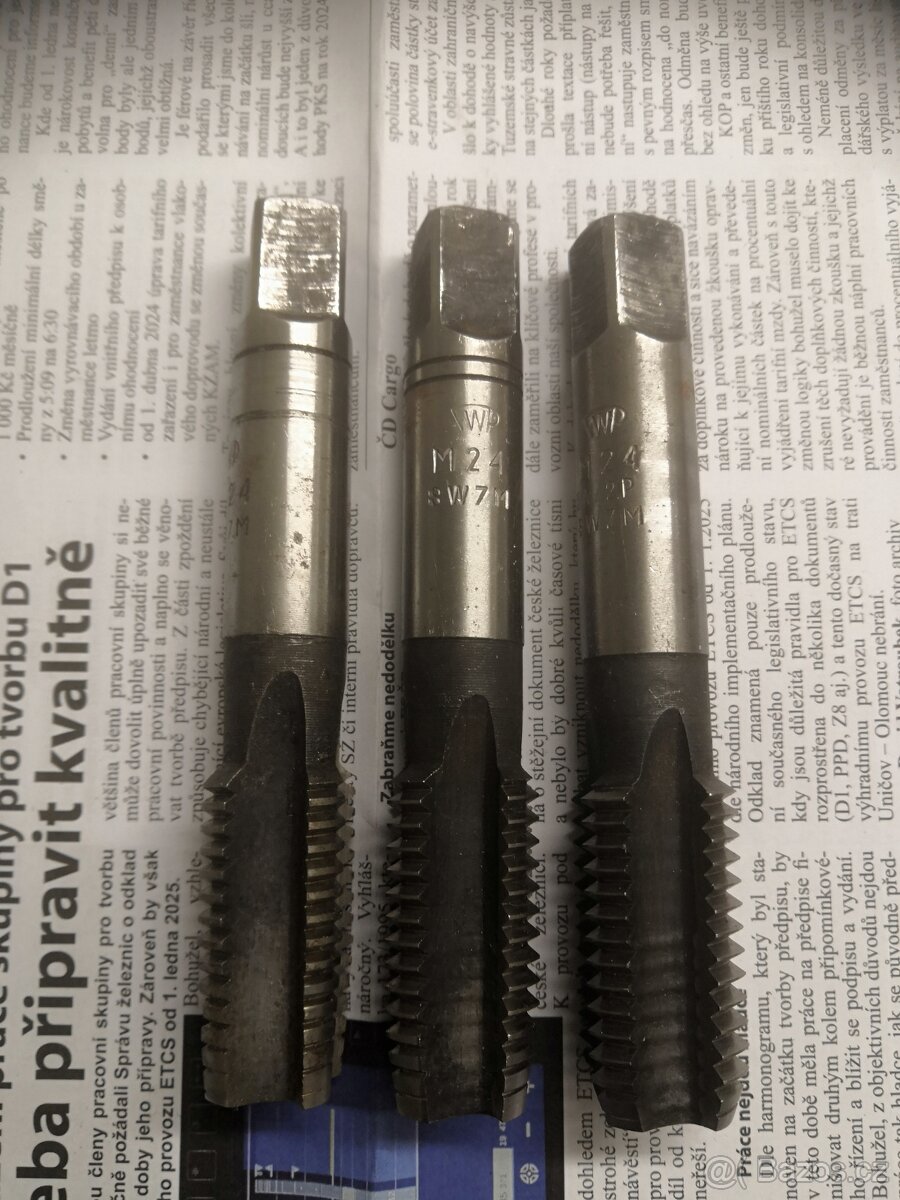 P:závitníky FWP M24
