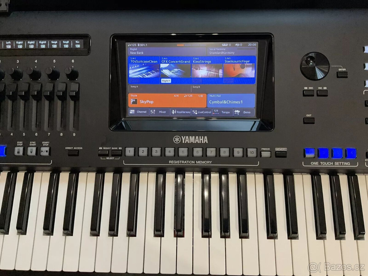 YAMAHA Genos lehce používané, doprava zdarma v originálním b